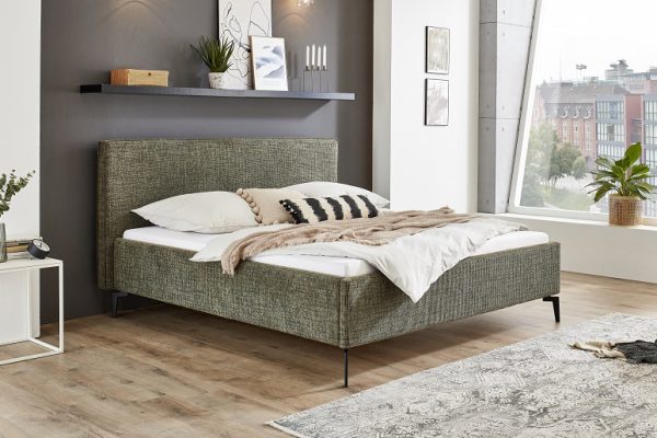 Design bed Kenzo in mosgroen. 180 x 200 cm